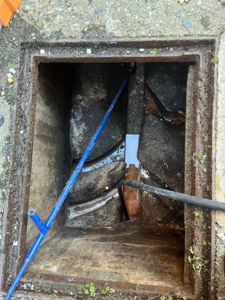 Emergency-Commercial-Drainage-Clearance-003